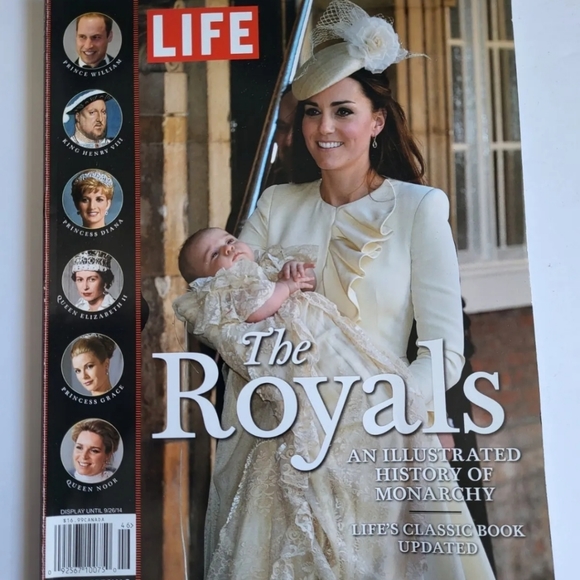 Vintage, collectable, mid century, clothing and more! - Picture 3 of 5